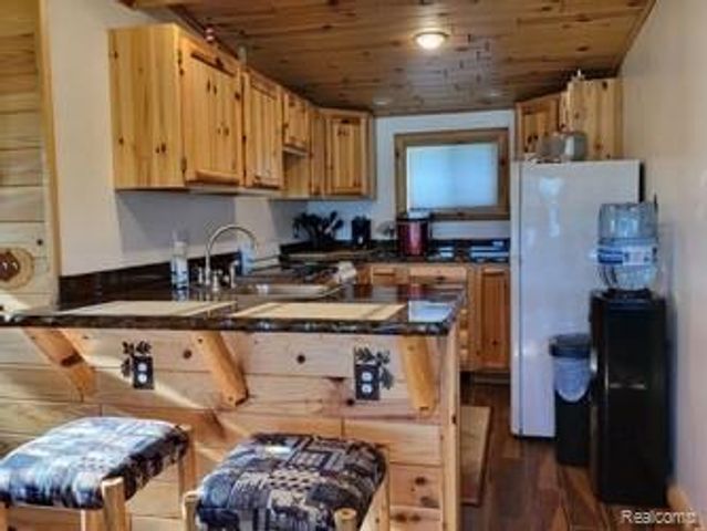 3545 S Roy Drive, Sheridan, MI 48884