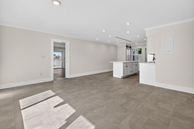 624 Southwind Circle 3, North Palm Beach, FL 33408