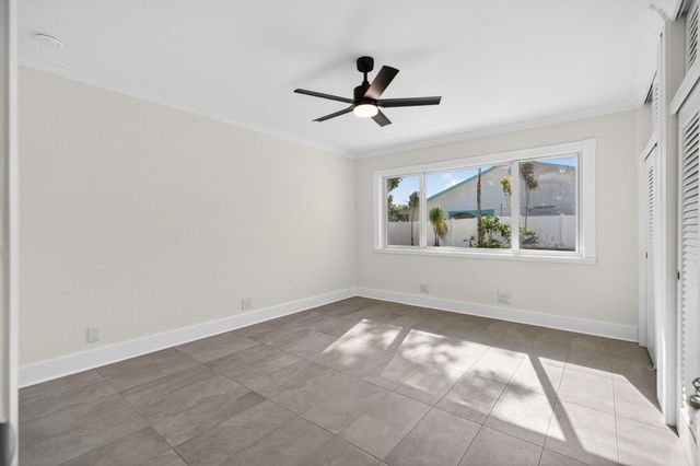 624 Southwind Circle 3, North Palm Beach, FL 33408