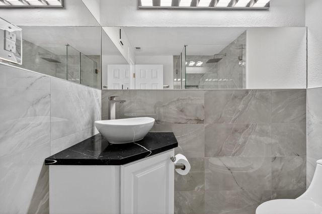 624 Southwind Circle 3, North Palm Beach, FL 33408