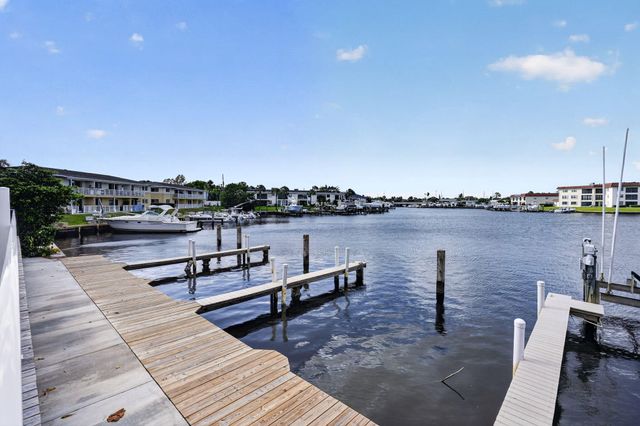 624 Southwind Circle 3, North Palm Beach, FL 33408