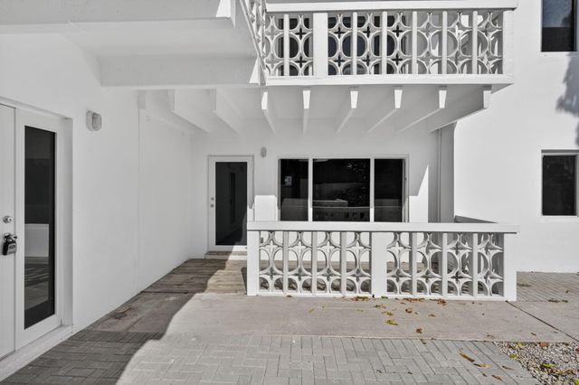 624 Southwind Circle 3, North Palm Beach, FL 33408