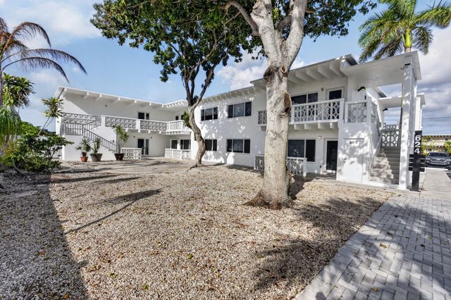 624 Southwind Circle 3, North Palm Beach, FL 33408