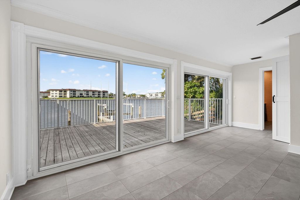 624 Southwind Circle 3, North Palm Beach, FL 33408