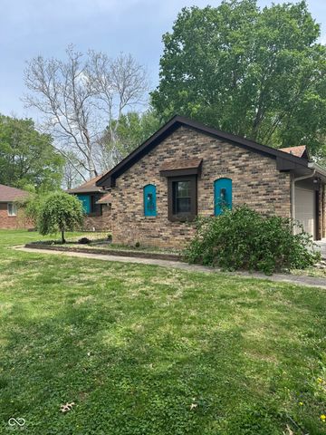 715 Leisure Lane, Greenwood, IN 46142