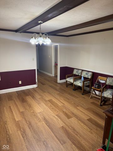 715 Leisure Lane, Greenwood, IN 46142