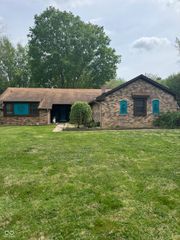 715 Leisure Lane, Greenwood, IN 46142