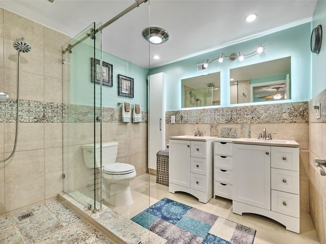 6020 NW 44th Street 401, Lauderhill, FL 33319