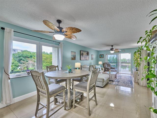 6020 NW 44th Street 401, Lauderhill, FL 33319