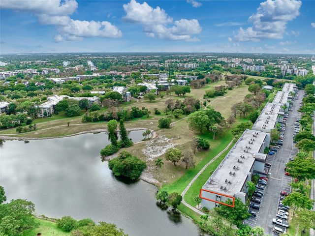 6020 NW 44th Street 401, Lauderhill, FL 33319