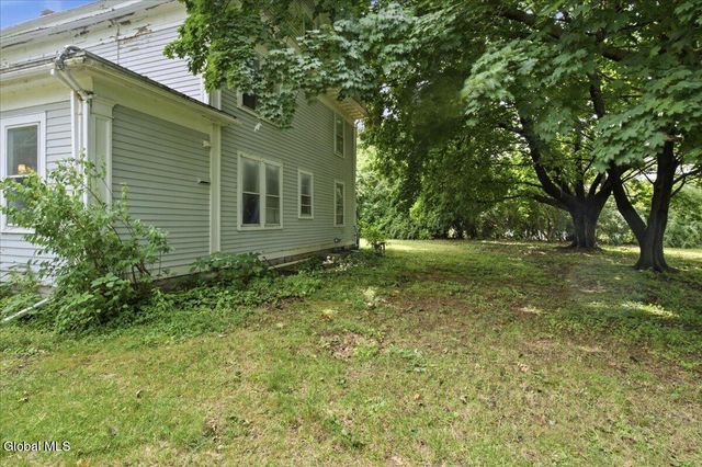 3515 Rosendale Road, Niskayuna, NY 12309