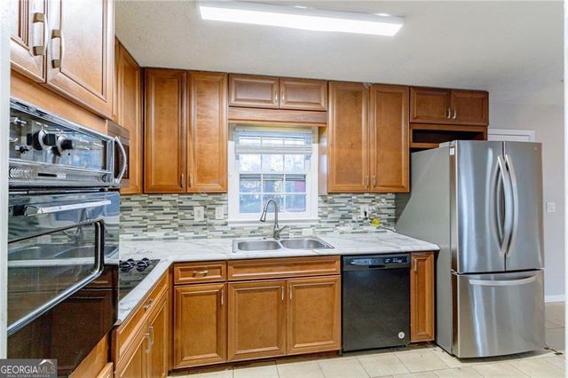 392 Harmony Grove Road, Lilburn, GA 30047