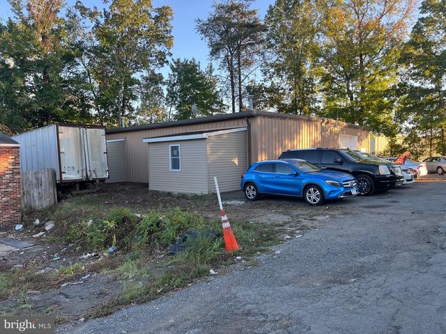 POTOMAC CREEK DR #B, Fredericksburg, VA 22405