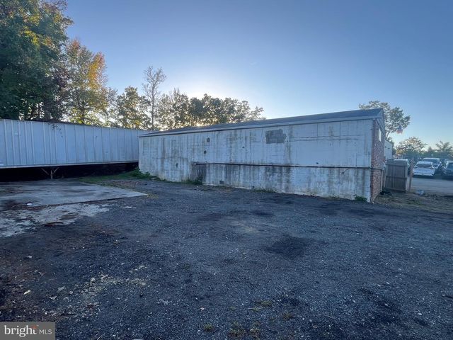 POTOMAC CREEK DR #B, Fredericksburg, VA 22405