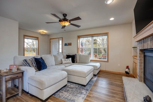 1116 Patriot Way, Sun Prairie, WI 53590