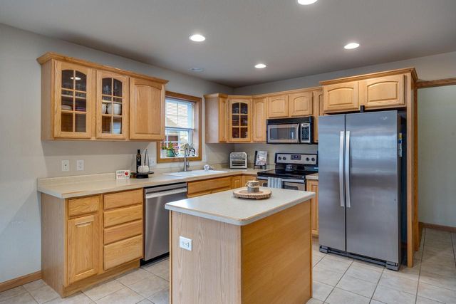 1116 Patriot Way, Sun Prairie, WI 53590