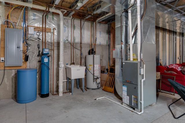 1116 Patriot Way, Sun Prairie, WI 53590