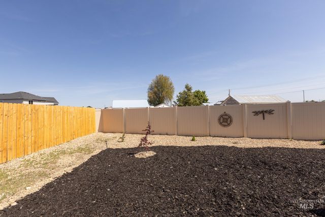 13546 Nisene, Caldwell, ID 83607