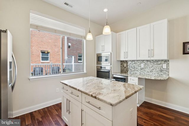 1915 LEAGUE ST, Philadelphia, PA 19146