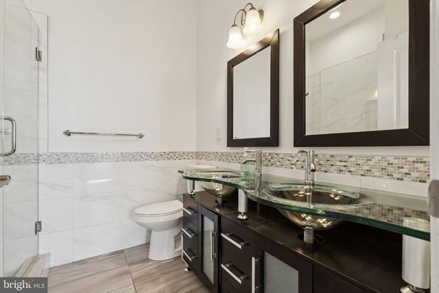 1915 LEAGUE ST, Philadelphia, PA 19146