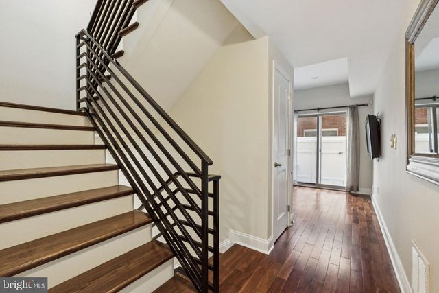 1915 LEAGUE ST, Philadelphia, PA 19146