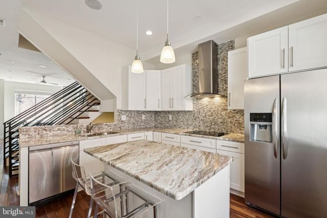 1915 LEAGUE ST, Philadelphia, PA 19146