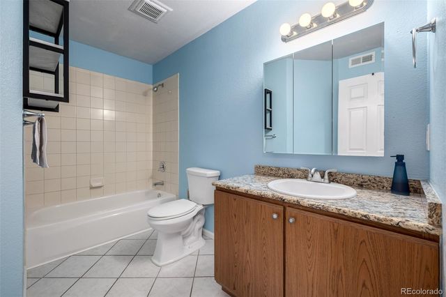 8771 Dawson Street 301, Denver, CO 80229