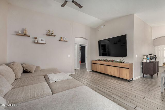 7534 W GEORGIA Avenue, Glendale, AZ 85303