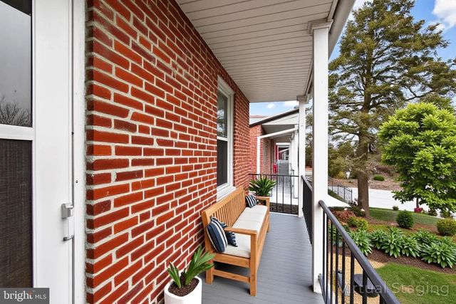 636 HAMILTON ST, Lancaster, PA 17602