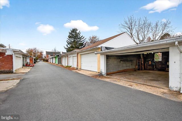 636 HAMILTON ST, Lancaster, PA 17602