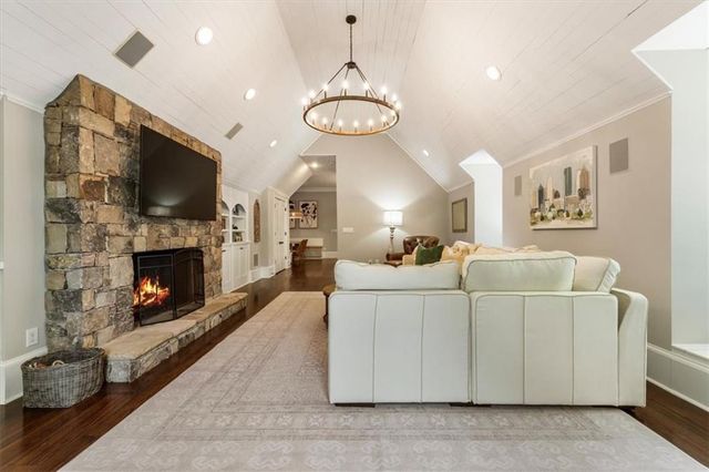 921 Ponce De Leon Place NE, Atlanta, GA 30306