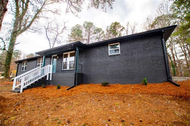 757 N Burnt Hickory N Road, Douglasville, GA 30134