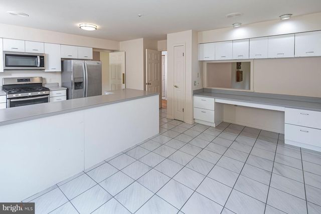9 KIMBERLY CT, Princeton, NJ 08540