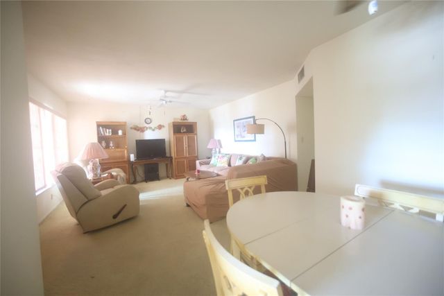 601 Pine Drive 207, Pompano Beach, FL 33060