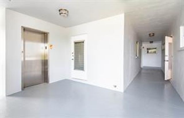 601 Pine Drive 207, Pompano Beach, FL 33060