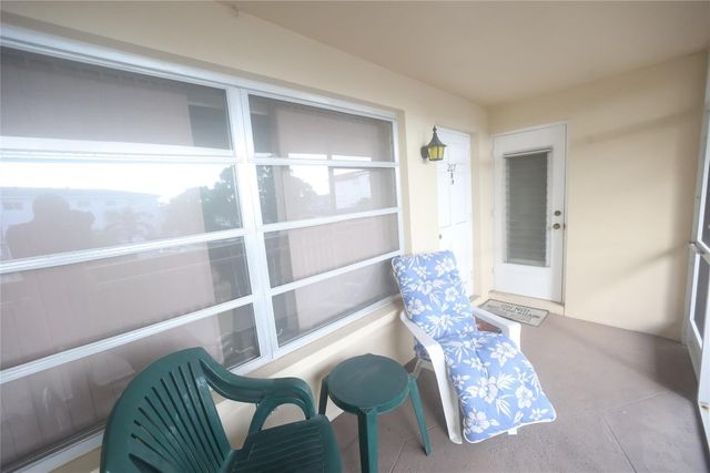 601 Pine Drive 207, Pompano Beach, FL 33060