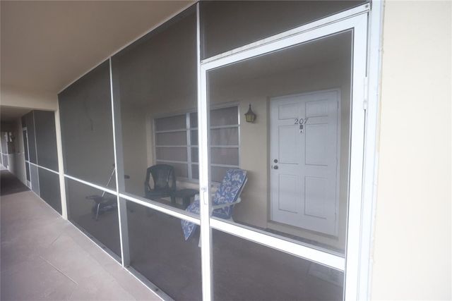 601 Pine Drive 207, Pompano Beach, FL 33060