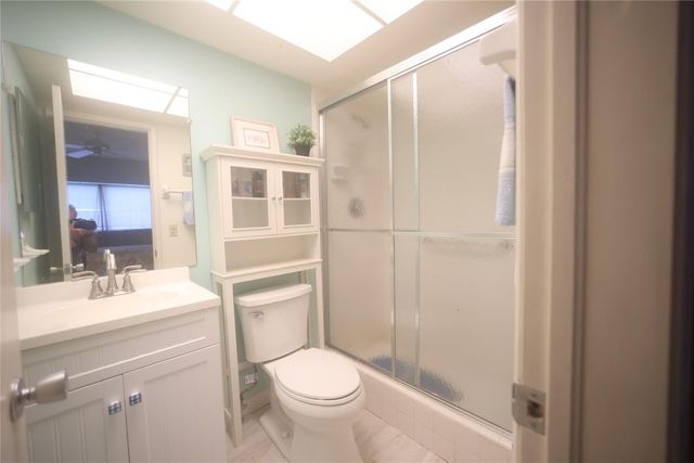 601 Pine Drive 207, Pompano Beach, FL 33060