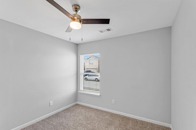 523 Bennie Leonard Street, Venus, TX 76084