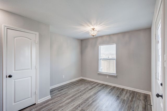 523 Bennie Leonard Street, Venus, TX 76084