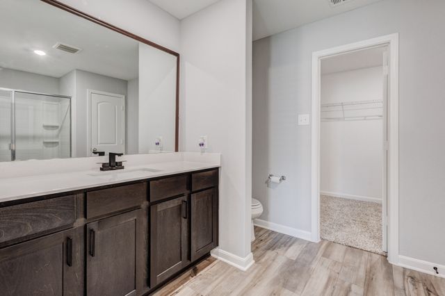 523 Bennie Leonard Street, Venus, TX 76084