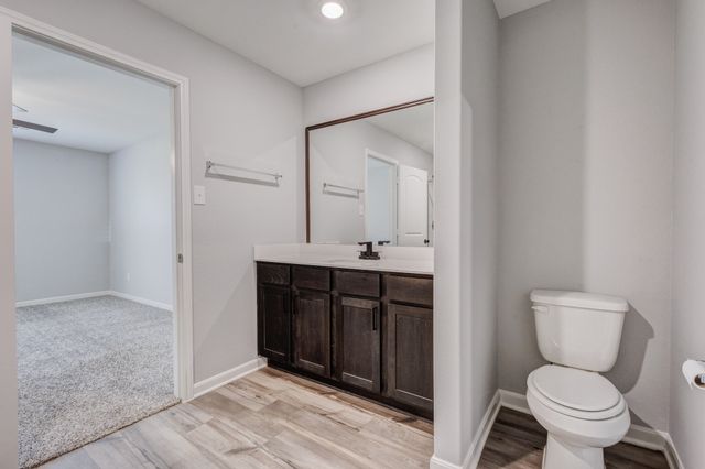 523 Bennie Leonard Street, Venus, TX 76084