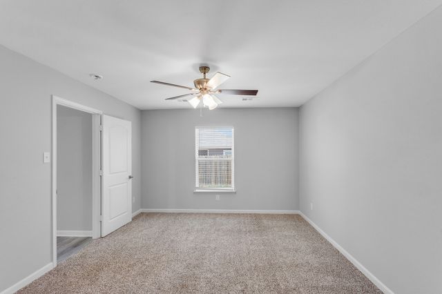 523 Bennie Leonard Street, Venus, TX 76084