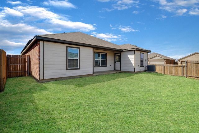 523 Bennie Leonard Street, Venus, TX 76084