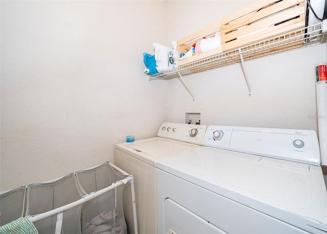 3707 CONROY ROAD 1715, Orlando, FL 32839