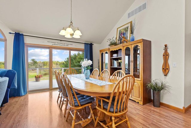 7207 Fairview ROAD, Denmark, WI 54208