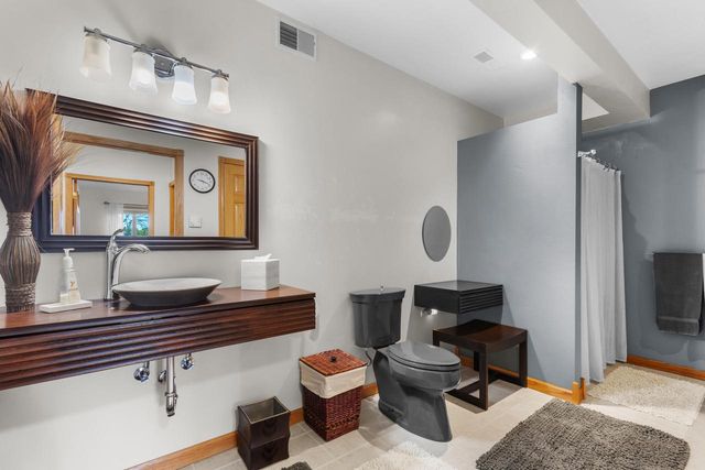 7207 Fairview ROAD, Denmark, WI 54208