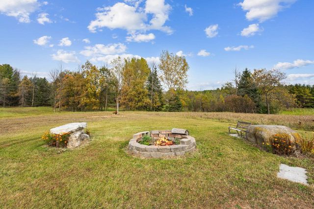 7207 Fairview ROAD, Denmark, WI 54208