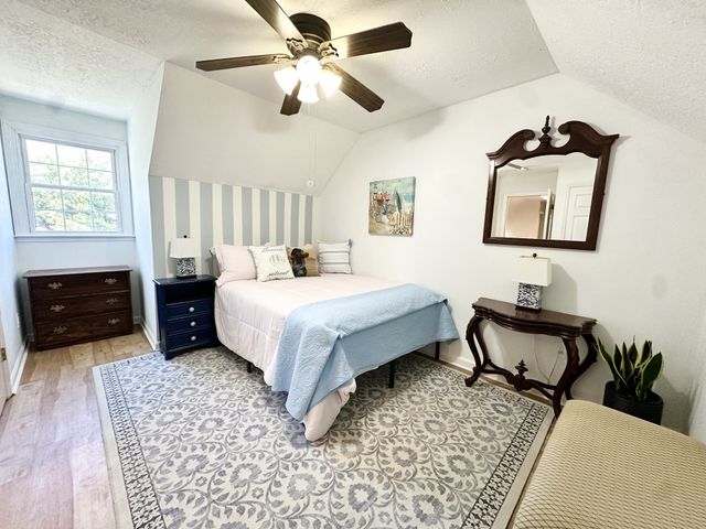 512 Riverview Dr, Franklin, TN 37064