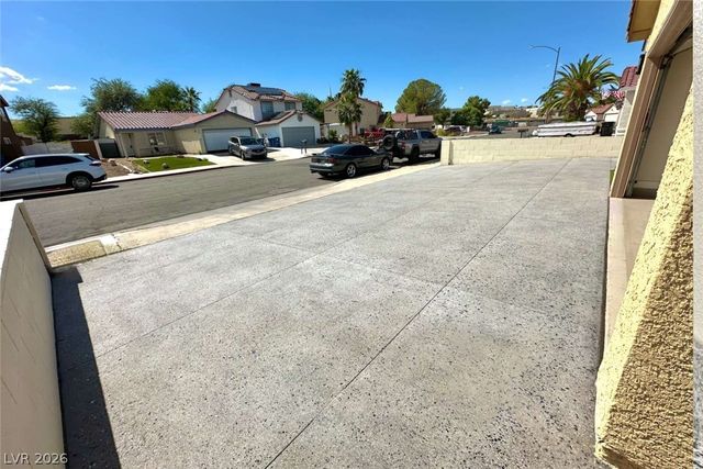 607 Oldham Avenue, Henderson, NV 89014